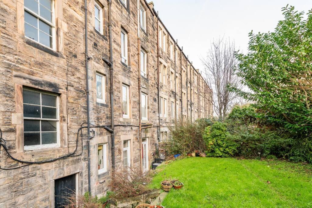 Апартаменты Holyrood Park: Lush & Arty 2 Double Bed Flat Эдинбург Экстерьер фото
