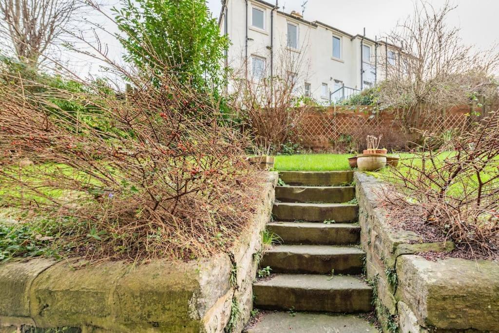 Апартаменты Holyrood Park: Lush & Arty 2 Double Bed Flat Эдинбург Экстерьер фото