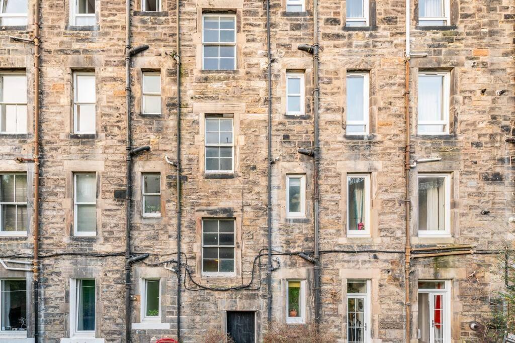 Апартаменты Holyrood Park: Lush & Arty 2 Double Bed Flat Эдинбург Экстерьер фото